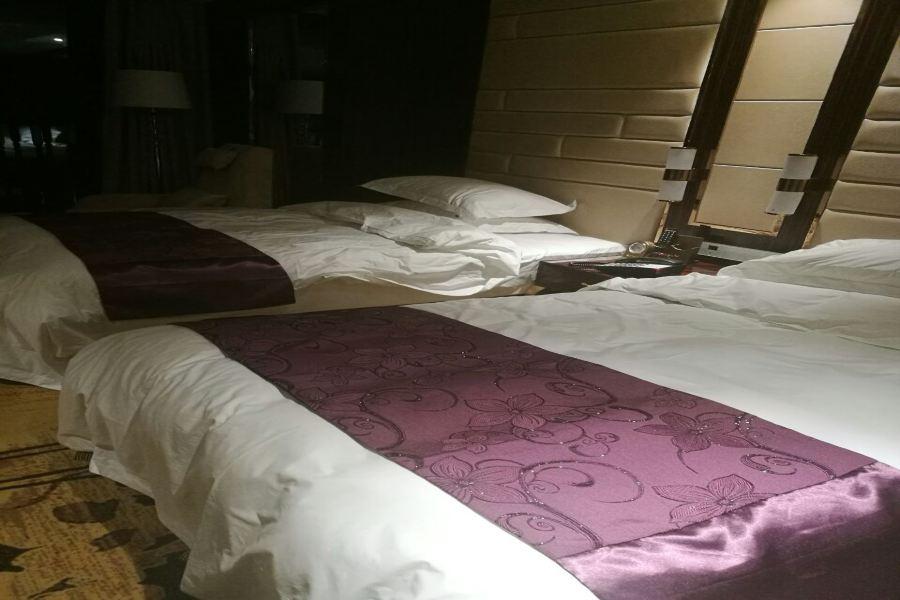 Xingzhou International Hotel 漢中市 エクステリア 写真