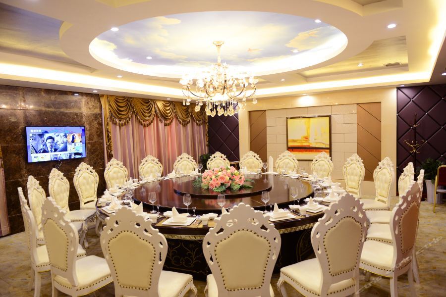 Xingzhou International Hotel 漢中市 エクステリア 写真