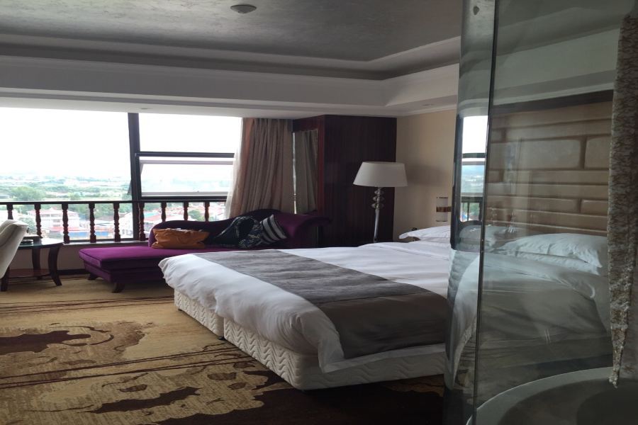 Xingzhou International Hotel 漢中市 エクステリア 写真